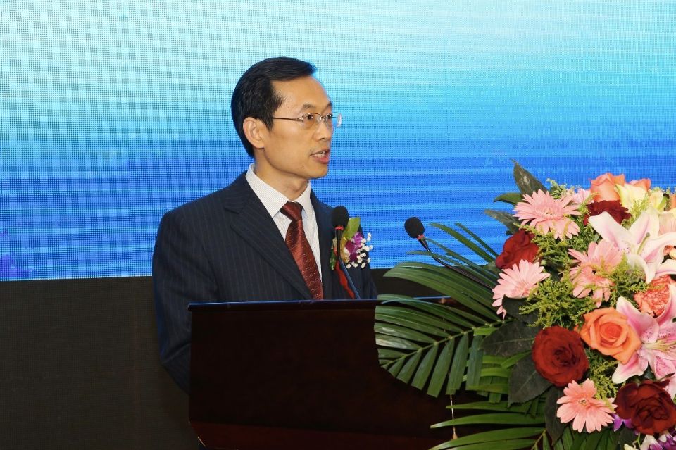 黑龙江省卫生计生委副主任王福学发表演讲
